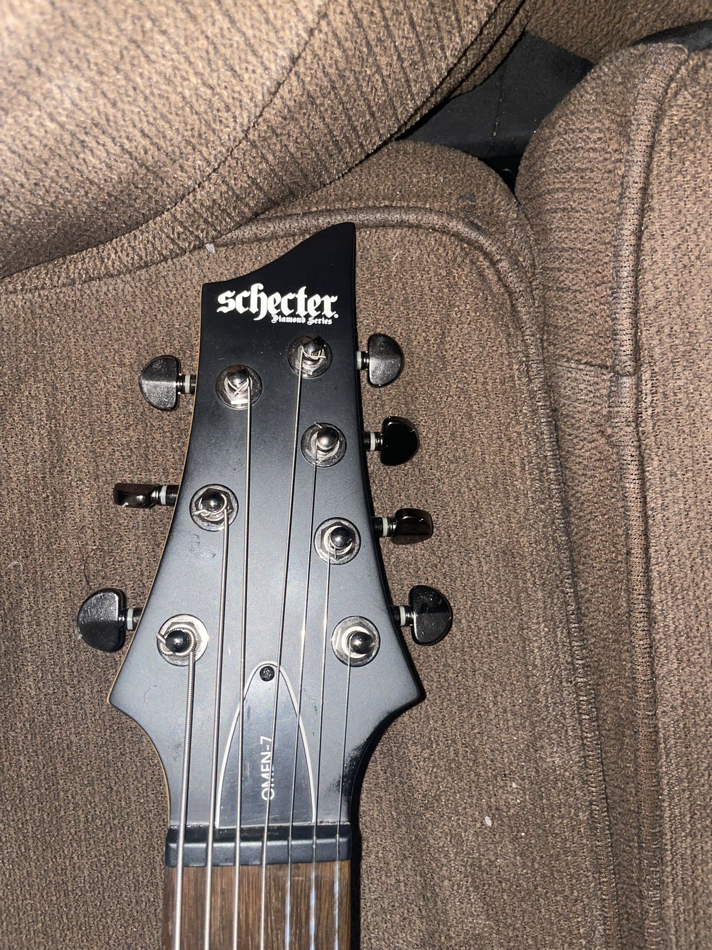 7 String Schecter 