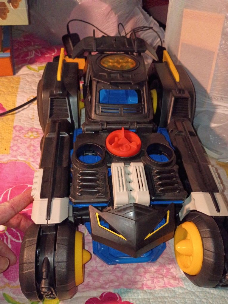 Remote Batmobile Transformer
