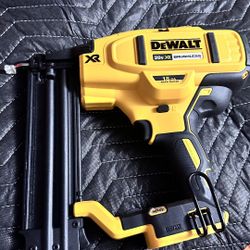 18 Gauge Nailer Dewalt