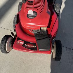 Toro recycler 22 It needs a clutch cable—that's why the price is what it is.