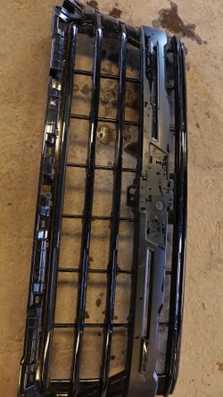 2024-25 Chevy Silverado 2500/3500 HD grille