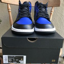 Air Jordan 1 Mid Hyper Royal