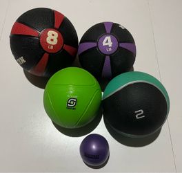 Lot of Five (5) Medicine / Weight Balls 10LB 8LB 4LB 2LB 1LB