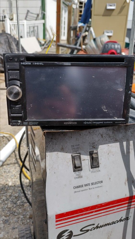 Kenwood DNX571HD 6.1in 2-Din AV Nav System
