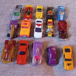 15 Hot Wheels Diecast Cars 