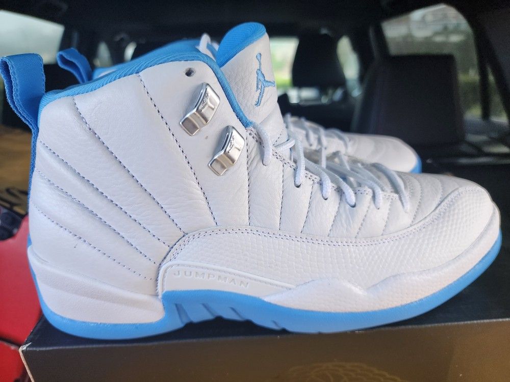 Air Jordan 12 (White/University Blue) Melo - Size 8.5