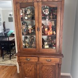 Antique Oak Hutch / China Cabinet