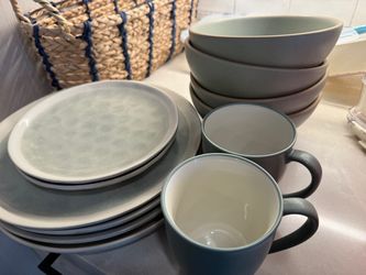 Sage Ceramic Dinnerware Set