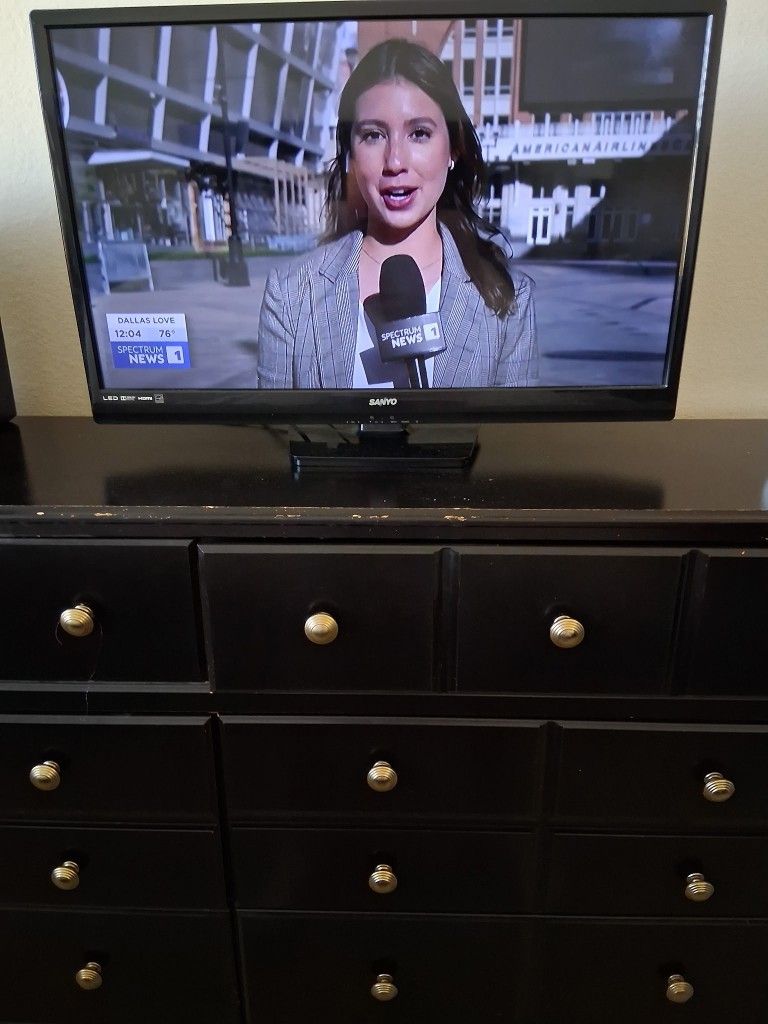 TV 32 In