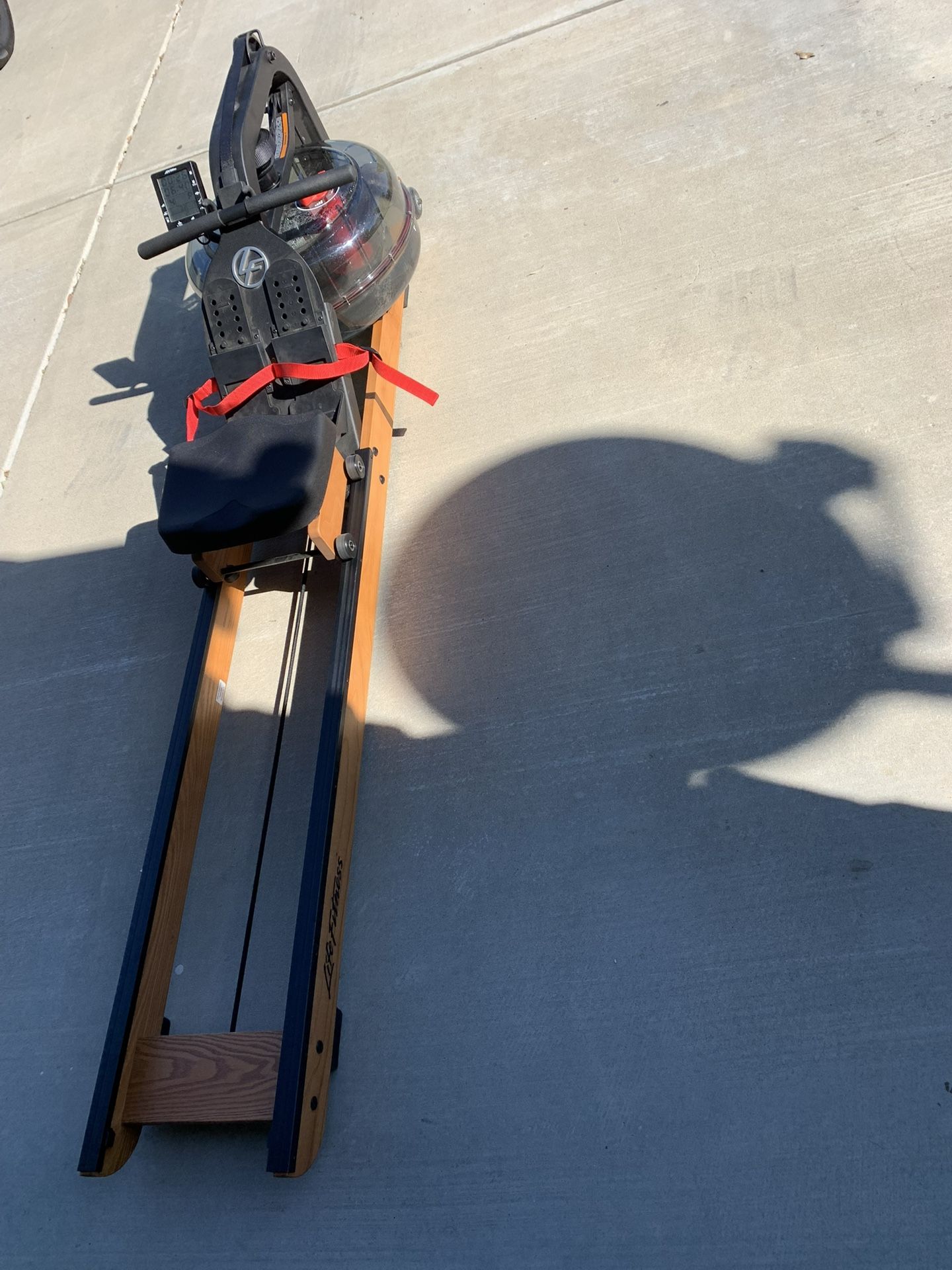 Lifefitness Rowing Machine