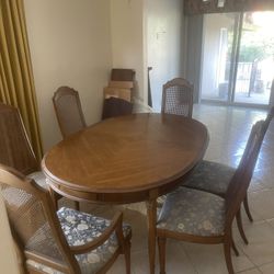 Dinning Table
