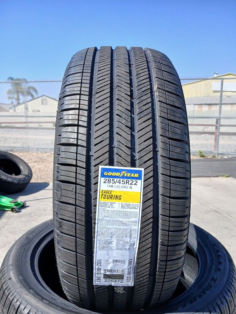 285 45R22 Goodyear Eagle Touring Tires New $630 Set Of Four Install Mount And Balance