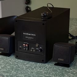 Cambridge Soundworks Digital 2.1 Stereo System
