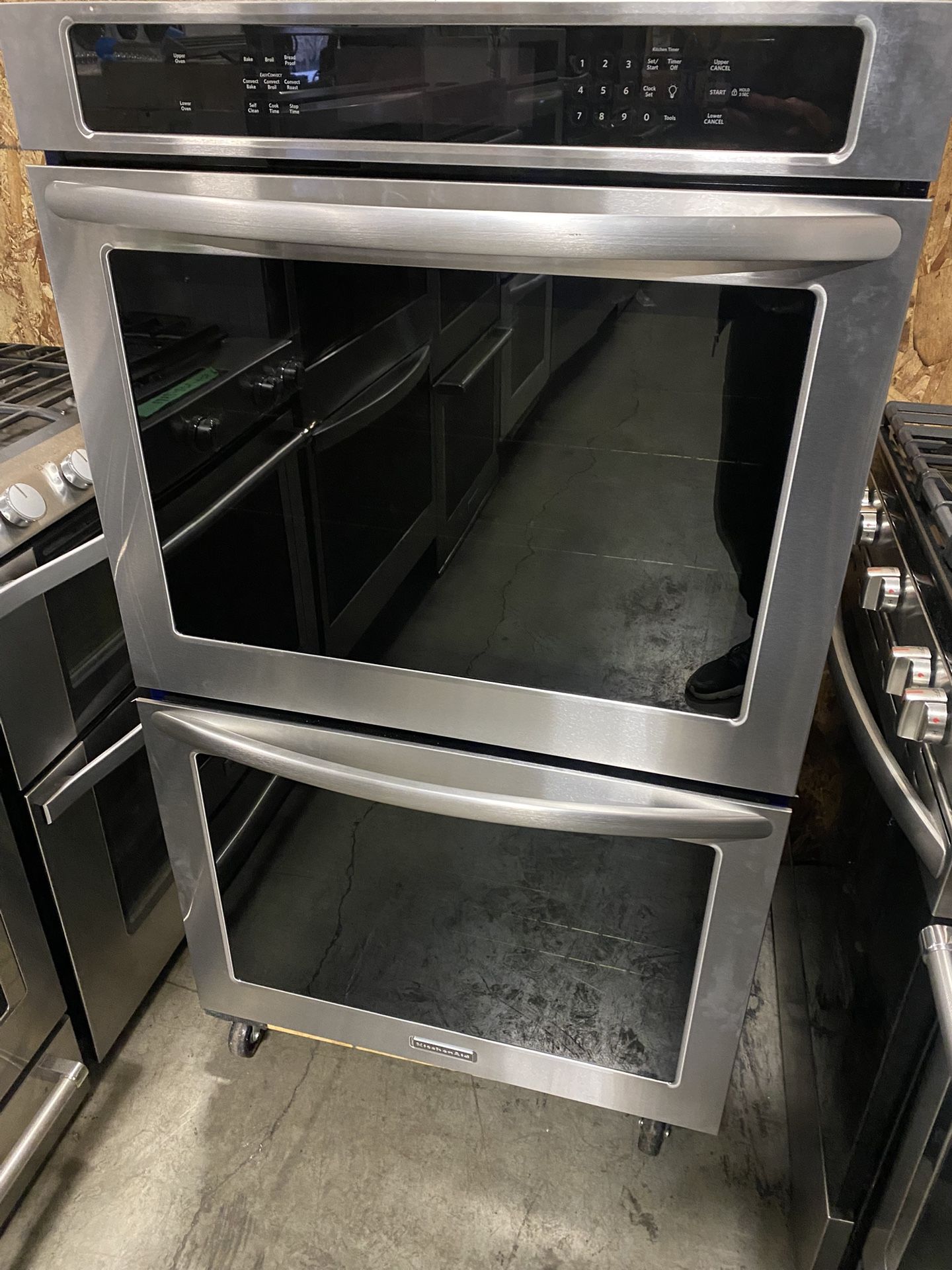 KITCHEN AID WALL DOUBLE OVEN FREE WARRANTY DELIVERY BUILT IN WORKS LIKE NEW