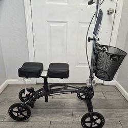 Drive Medical adjustable Height Steerable Knee Walker Knee Scooter Leg Walker
