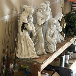 Large 8 piece Plaster Nativity set 