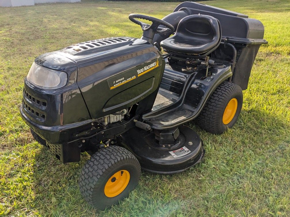 Yard Machines Riding Mower with Bagger 