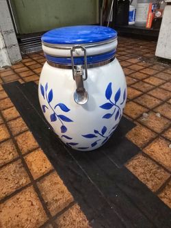 Inspirado Blue & White Hand-Painted Ceramic Canister Jar with Clamp Lid