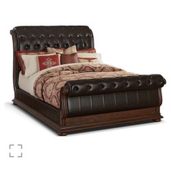 King memory foam mattress with bedroom set NO MIRROR