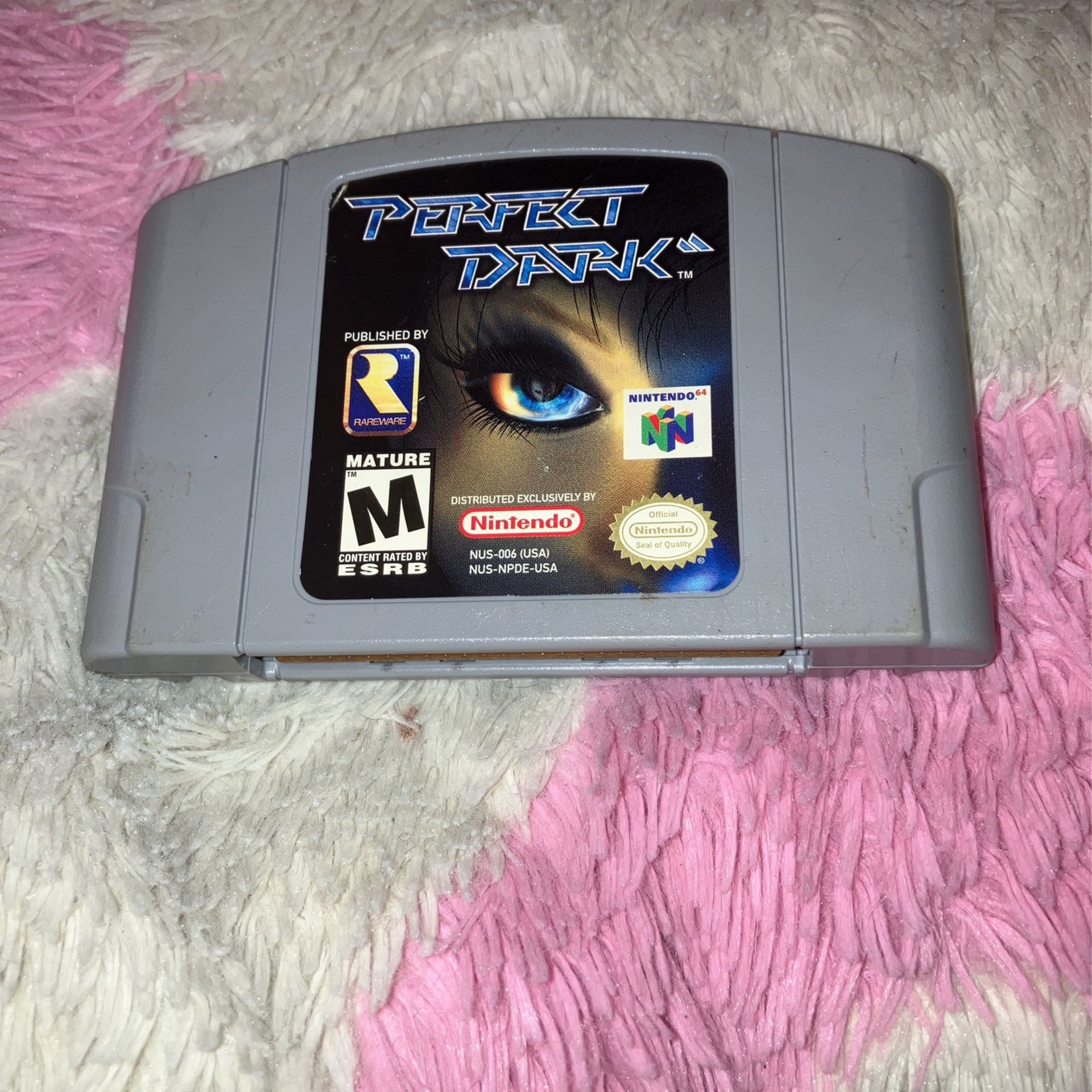 Nintendo 64 perfect dark cartridge