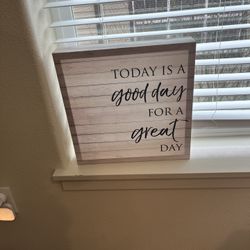 Amazing Uplifting Home Decor 