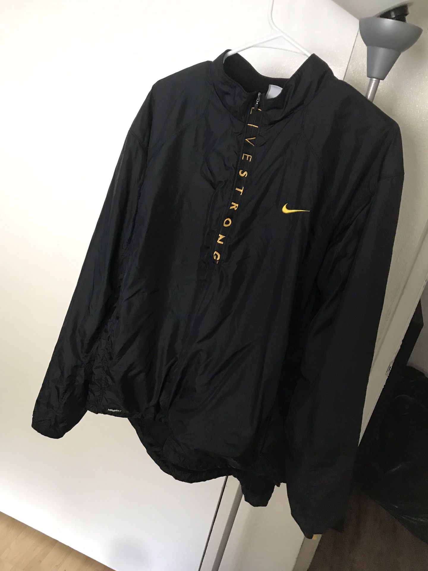 Nike windbreaker