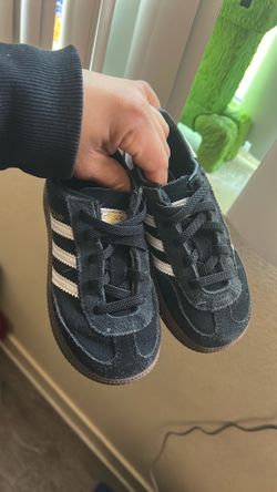 Used normal wear adidas