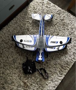 E-flite UMX AS3Xtra 4-Site RC Plane with Spektrum DXS Transmitter