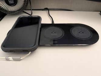 Triple Wireless Fast-Charge Charging Pad
