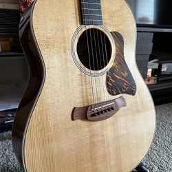 Taylor 517 e “Gold Label” w LR Baggs VTC pickup