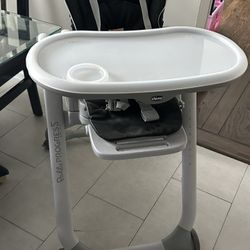 Chicco Poly Progress High Chair 
