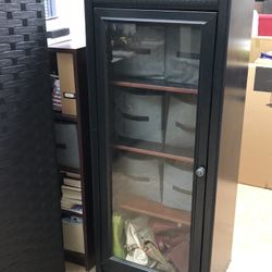 Wardrobe/shelf - armario 