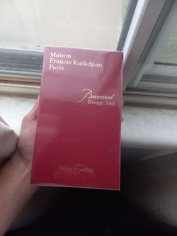 Baccarat Rouge 540 - With Original Box