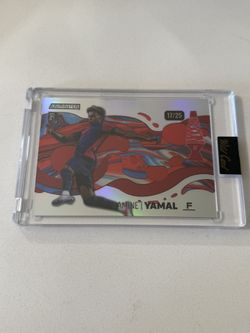 Lamine Yamal 17/25 Wild Card 
