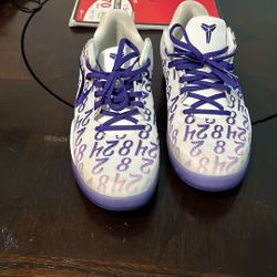 Kobe 8 Court Purple 
