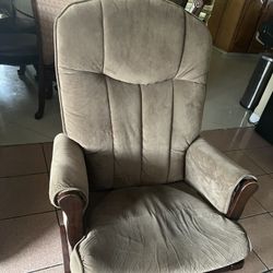 Rocking chair 