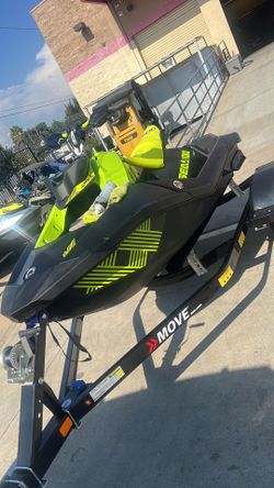 2023 Seadoo Spark 2up With Bluetooth Speaker
