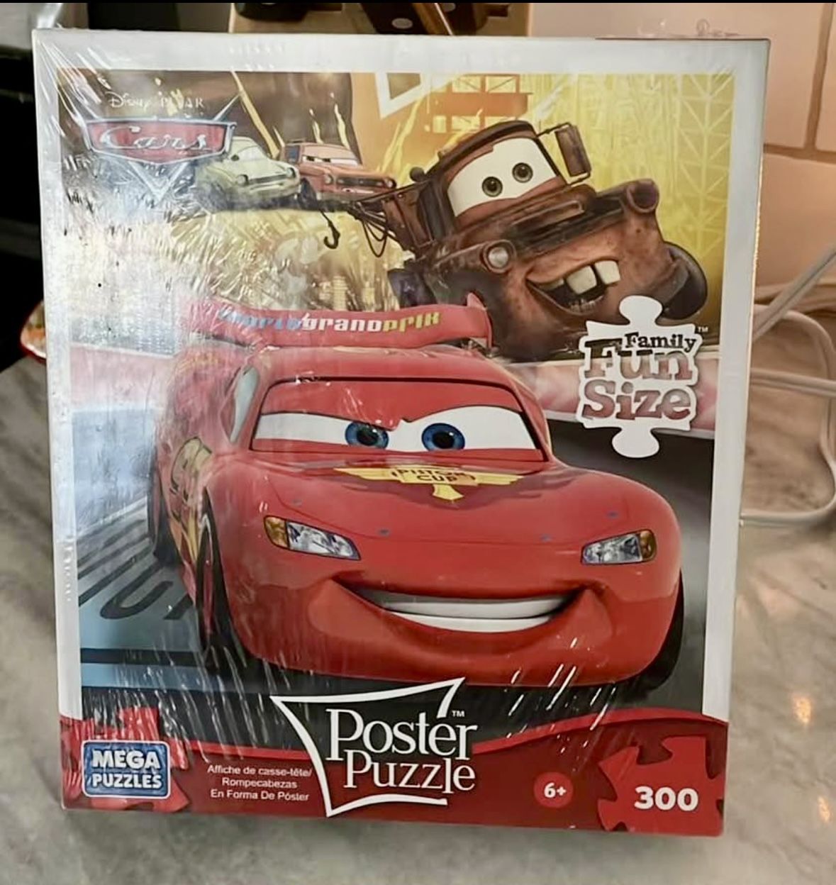 2013 NEW Disney Pixar Cars 2 Lightning McQueen Poster Puzzle