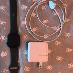 Apple Watch Series 7 