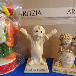Vintage Statue , Enesco Clown 