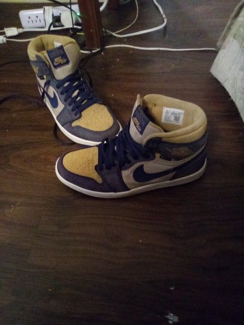 Air Jordan Gortex  Size 9.5