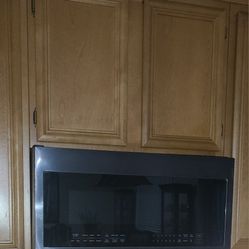 Samsung 2.1 cu. ft. Over-the-Range Microwave