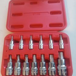 Mac Tools  13 Pc Torx Driver Set