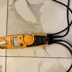 Fluke Electrical Tester 