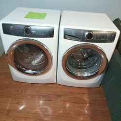 Electrolux  Washer And Dryer ELFW7337AW