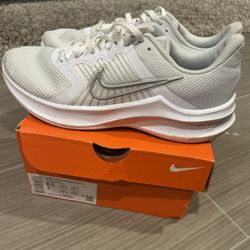 Women’s Nike Downshifter 11 White