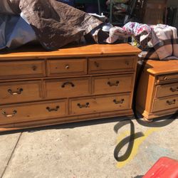 Wood Dresser And 2xnightstNds
