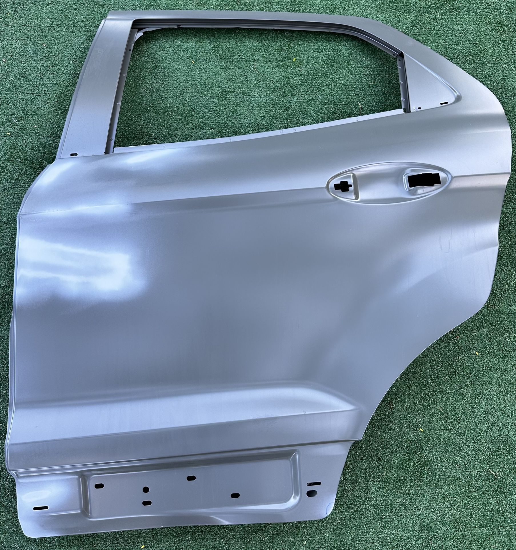 Ford EcoSport Left Driver Side Rear Door Puerta Izquierda Trasera Chofer 2018 2019 2020 2021 2022