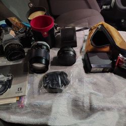 35mm Film camera With All Assesories