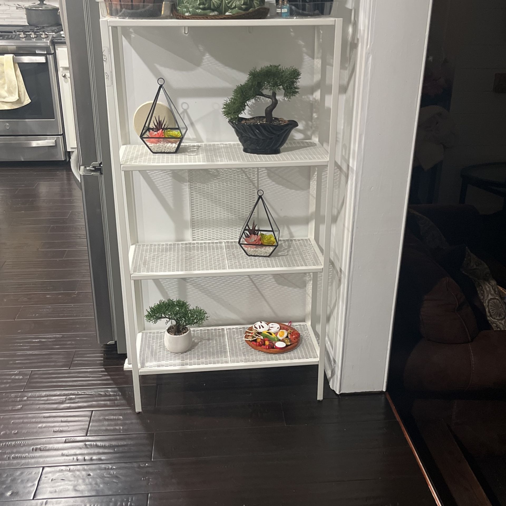 Shelf